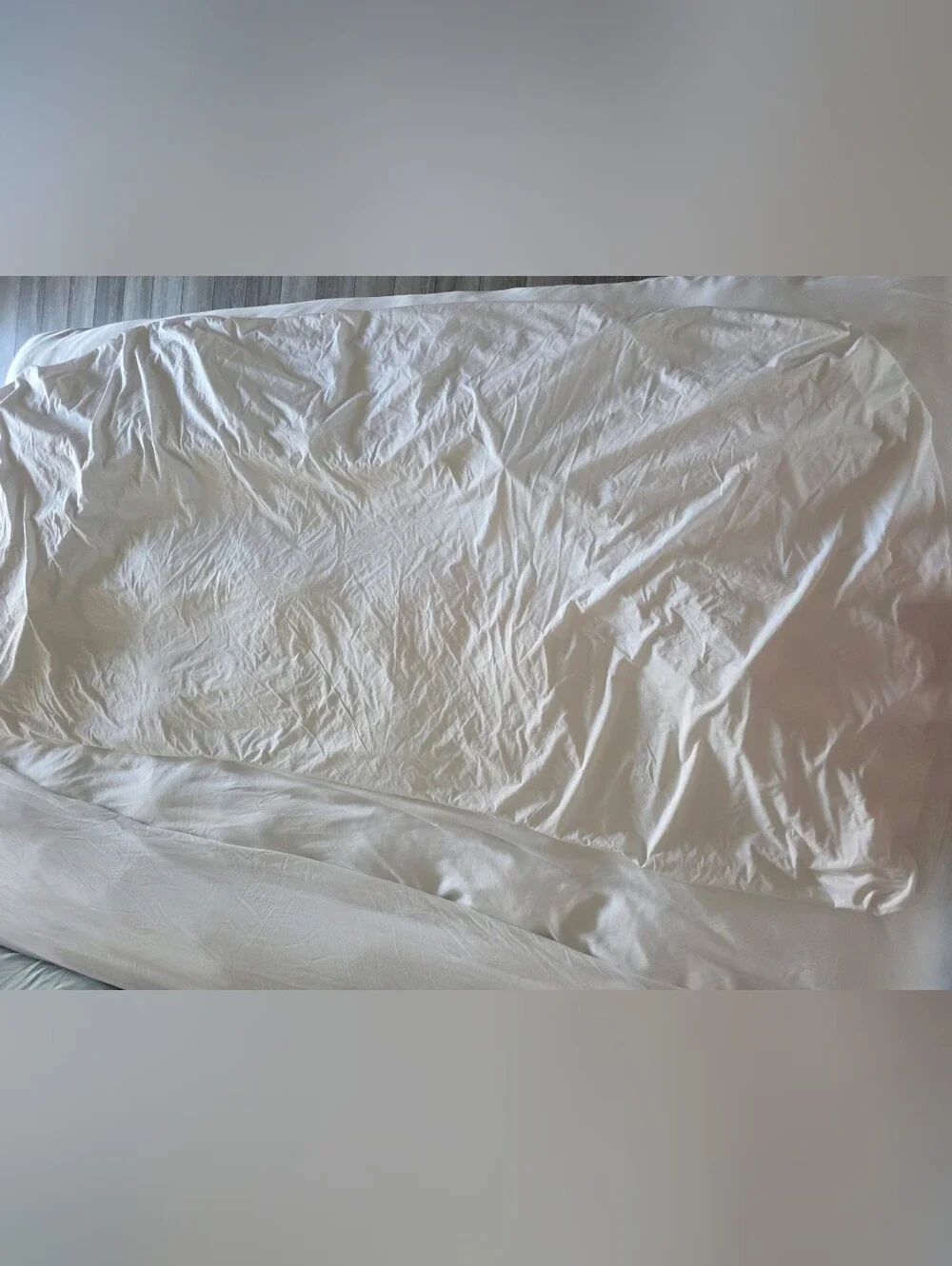 Like NEW Dosaze Cooling Bamboo Waterproof Matress Protector ~ Size King